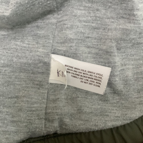 Old Navy Toddler Windbuster - Picture 5 of 9